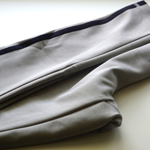 Adidas Grey Leggings - Picture 7 of 9